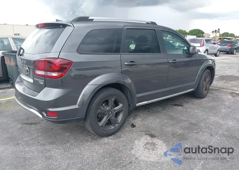 2019 Dodge Journey Crossroad from USA, damaged, VIN 3C4PDCGG3KT716713
